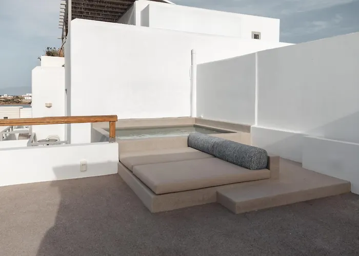 Siora Of Paros - Two * Nausa